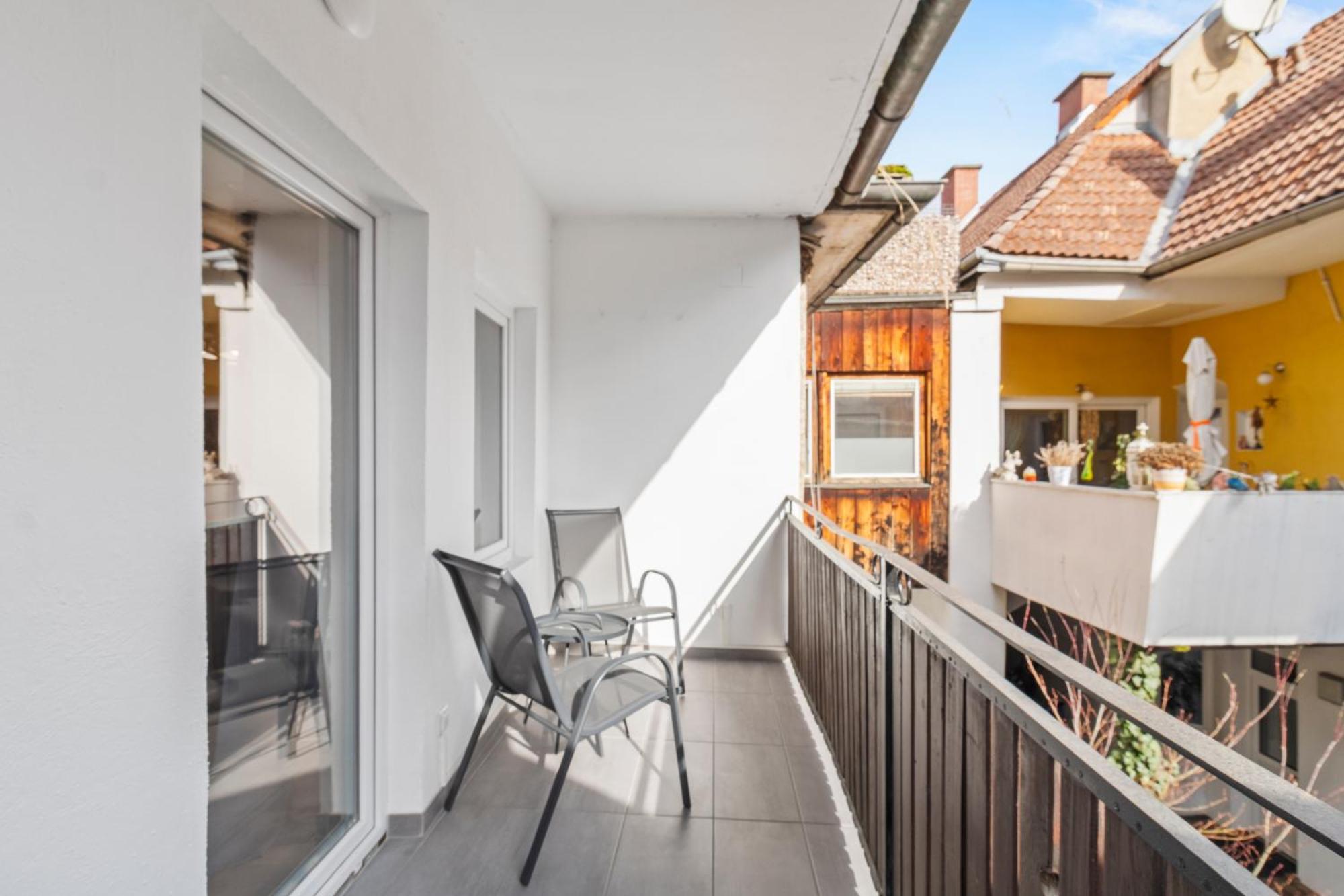 Stilvolles Zuhause Mit Terrasse Apartment Bruck an der Mur Exterior photo