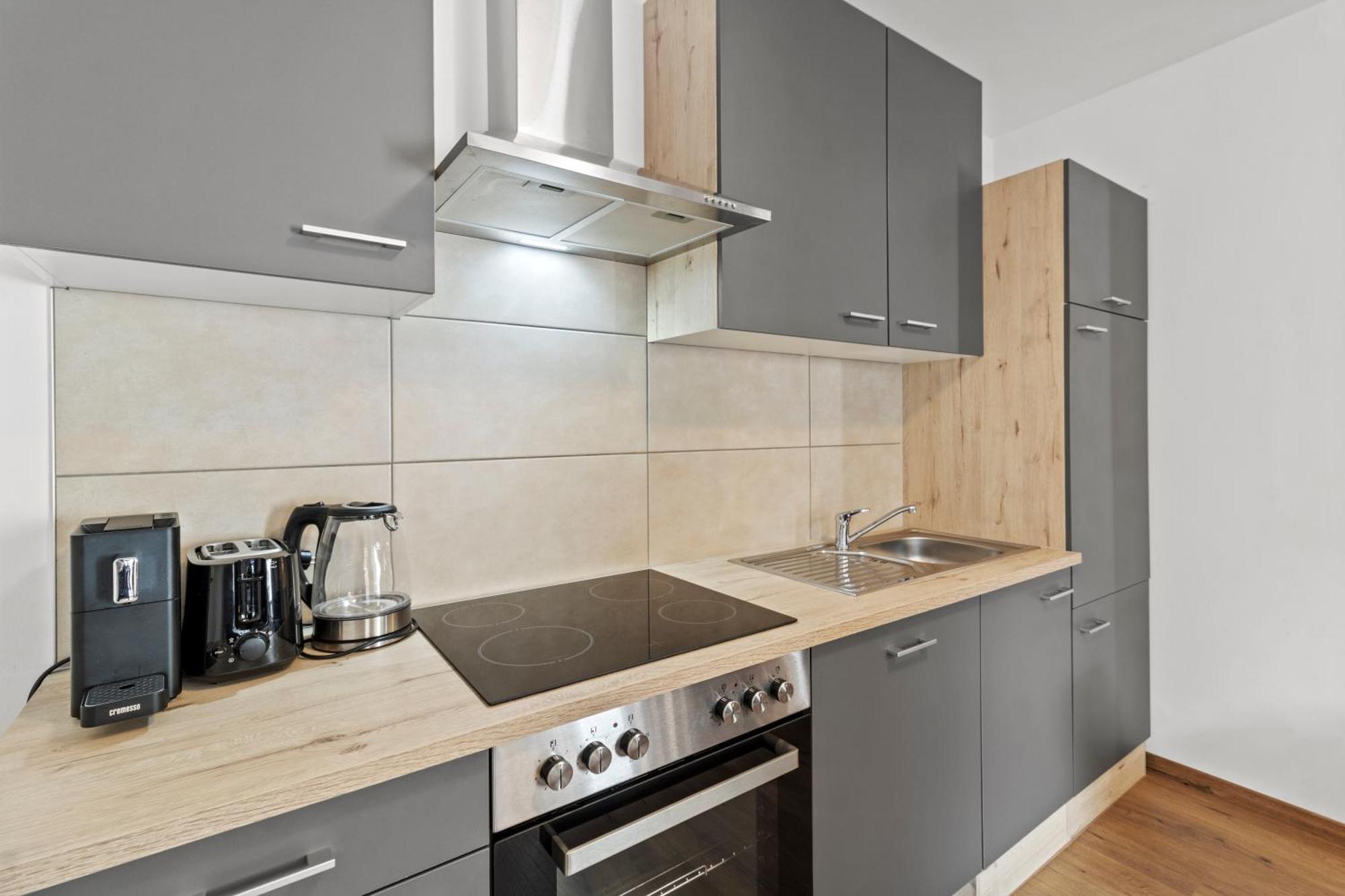 Stilvolles Zuhause Mit Terrasse Apartment Bruck an der Mur Exterior photo