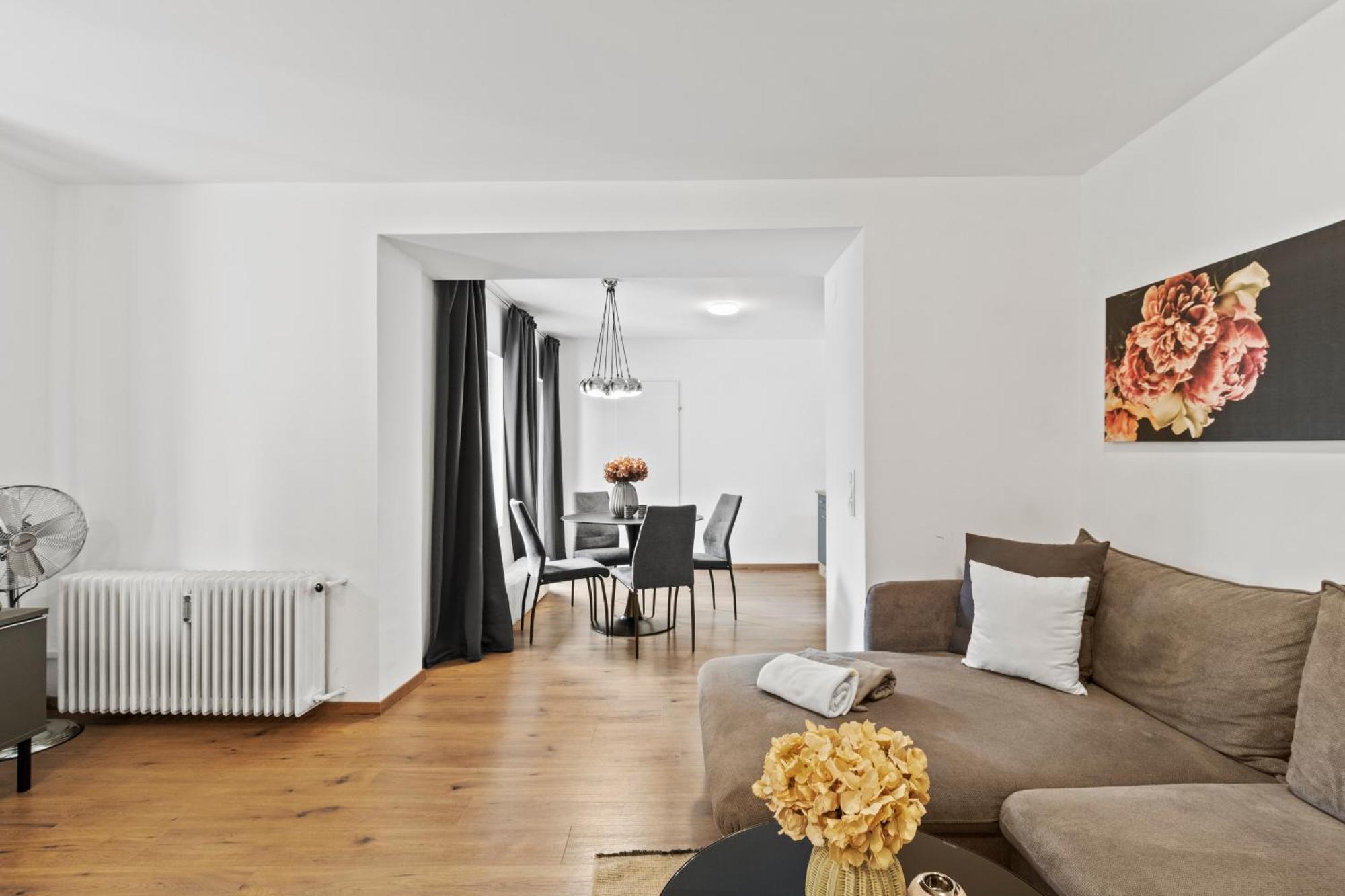Stilvolles Zuhause Mit Terrasse Apartment Bruck an der Mur Exterior photo