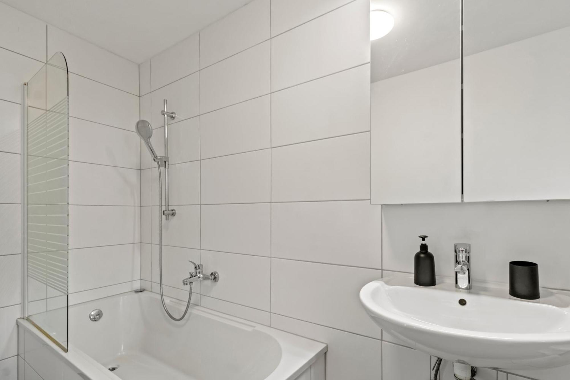 Stilvolles Zuhause Mit Terrasse Apartment Bruck an der Mur Exterior photo